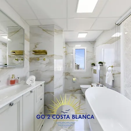 Luxury Seaview Апартаменты Бенидорм