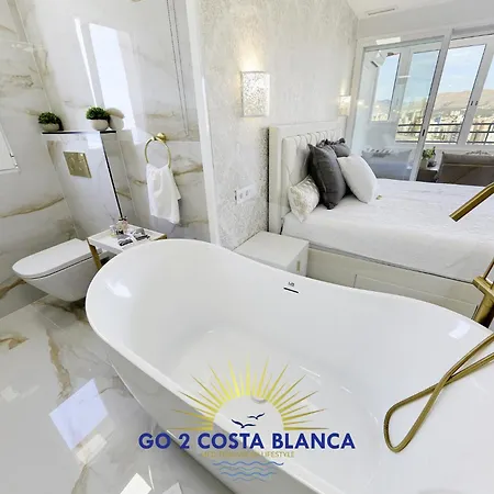 Luxury Seaview Apartment