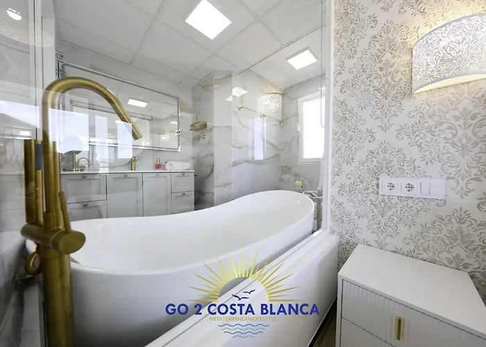 Luxury Seaview Μπένιντορμ